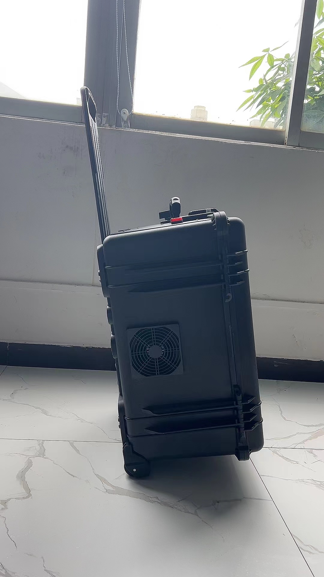 长武手拉箱型移动通信干扰器